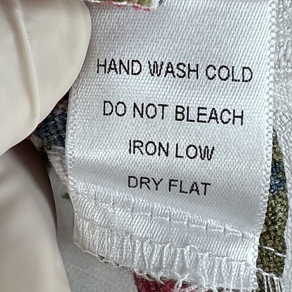 Luxxel NWT S Floral Ruffled 2 Piece Crop Top High Waist Short Set Marilyn Monroe - Picture 15 of 16